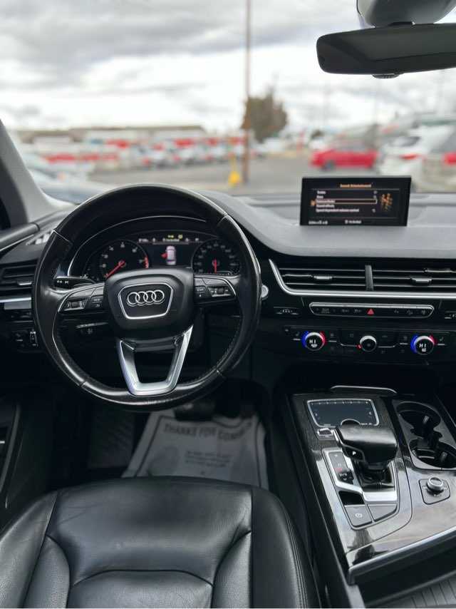 Audi Q7 Image 10